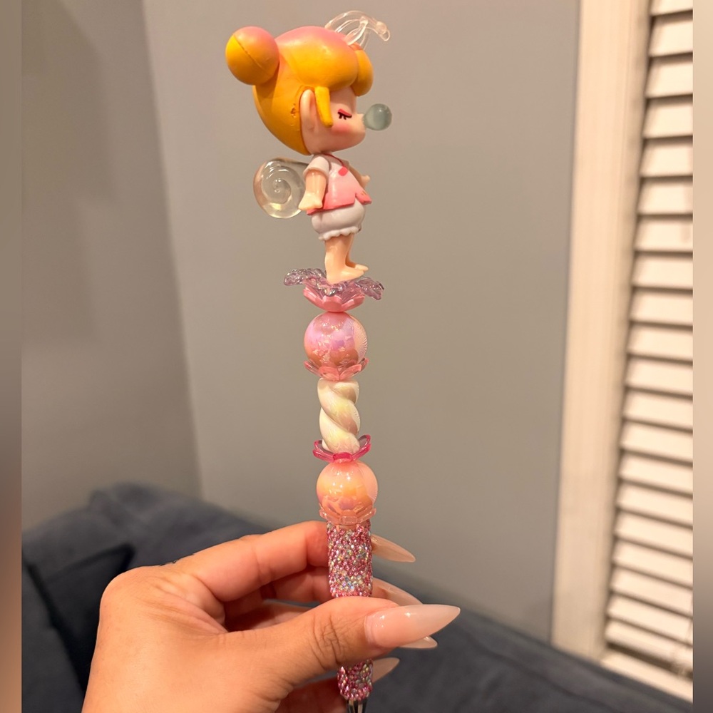 Custom Pen - Picture 2 of 3